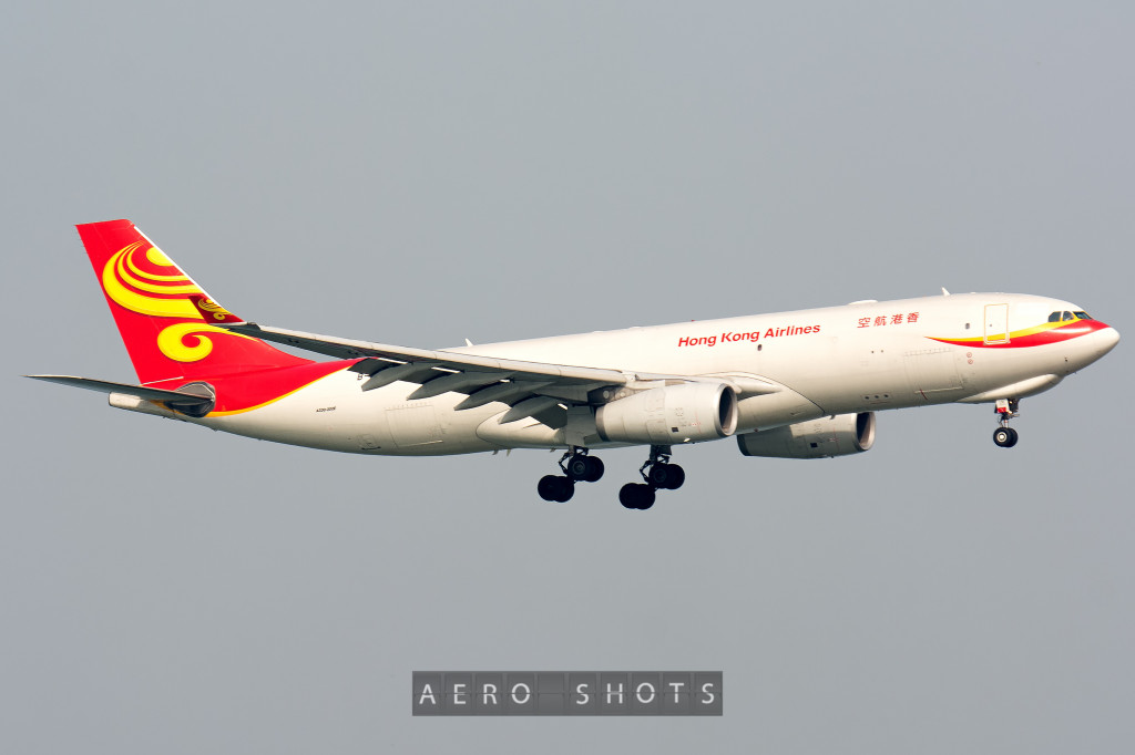 HKGCargo_A330F_HKG_110913