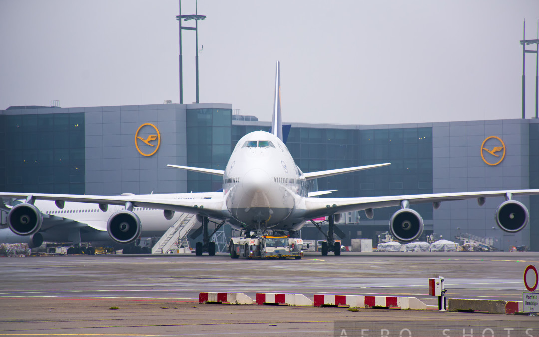 LUFTHANSA Introducing 2-Class 747-400 Routes For Spring/Summer 2015