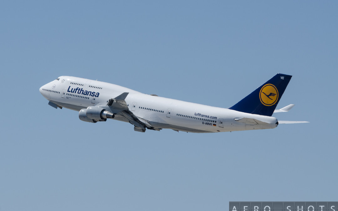 Lufthansa:  New York To Istanbul For Less Than $500!  2 Days ONLY!