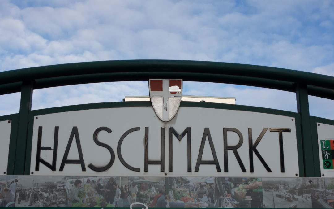 Vienna’s Naschmarkt – A Foodie Favorite!