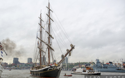 Hamburg-DO:  Airbus, Lufthansa Technik, Port Festival Dinner Cruise & Fireworks Show