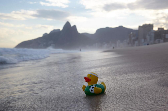 Want To Win A Lufthansa First Class “World Cup” Duck?  Read On…..