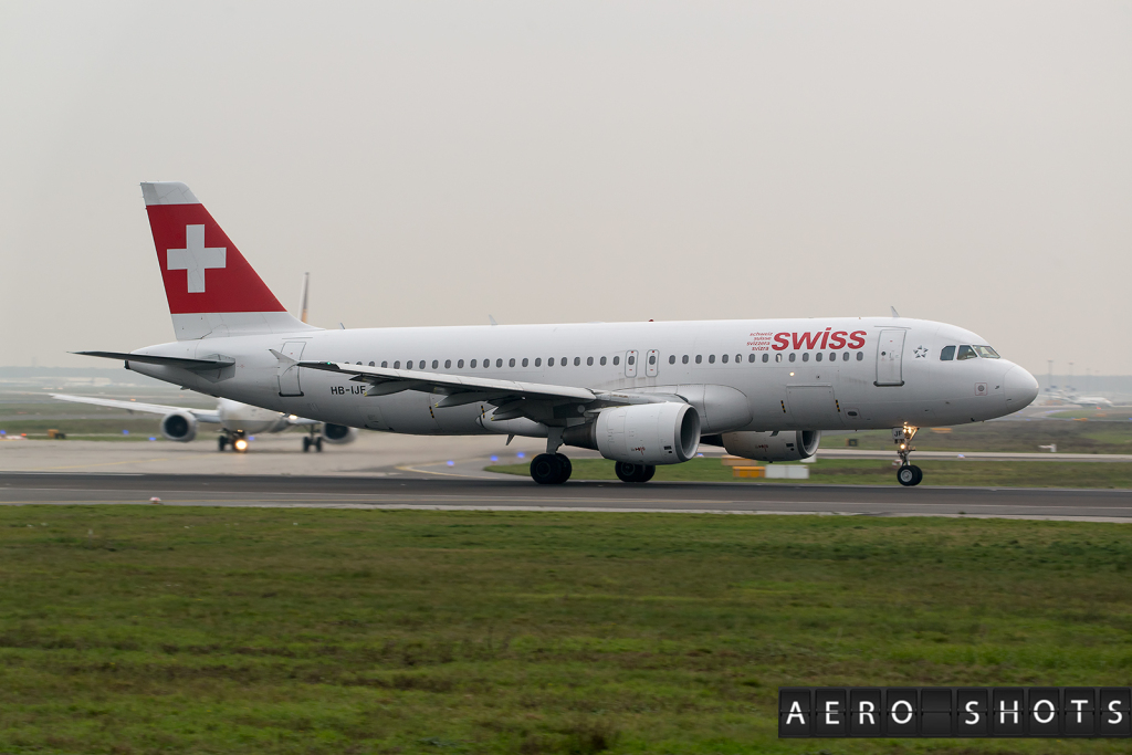 Swiss_LX_A320_HB-IJF_Frankfurt_FRA