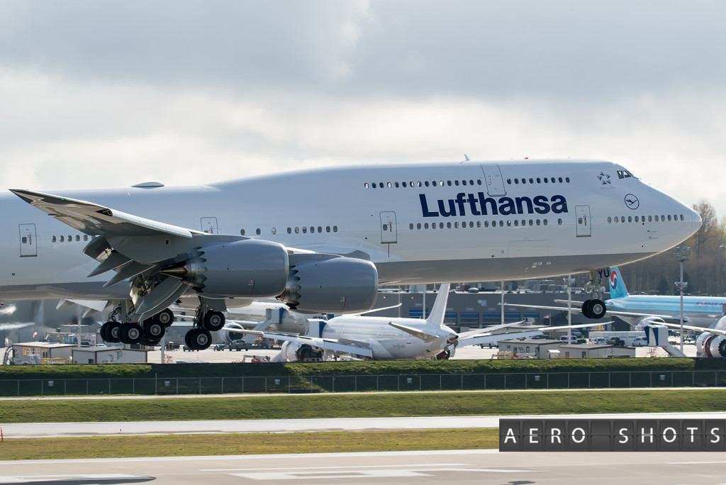 Lufthansa_LH_747-8i_D-ABYU_2_Frankfurt_FRA