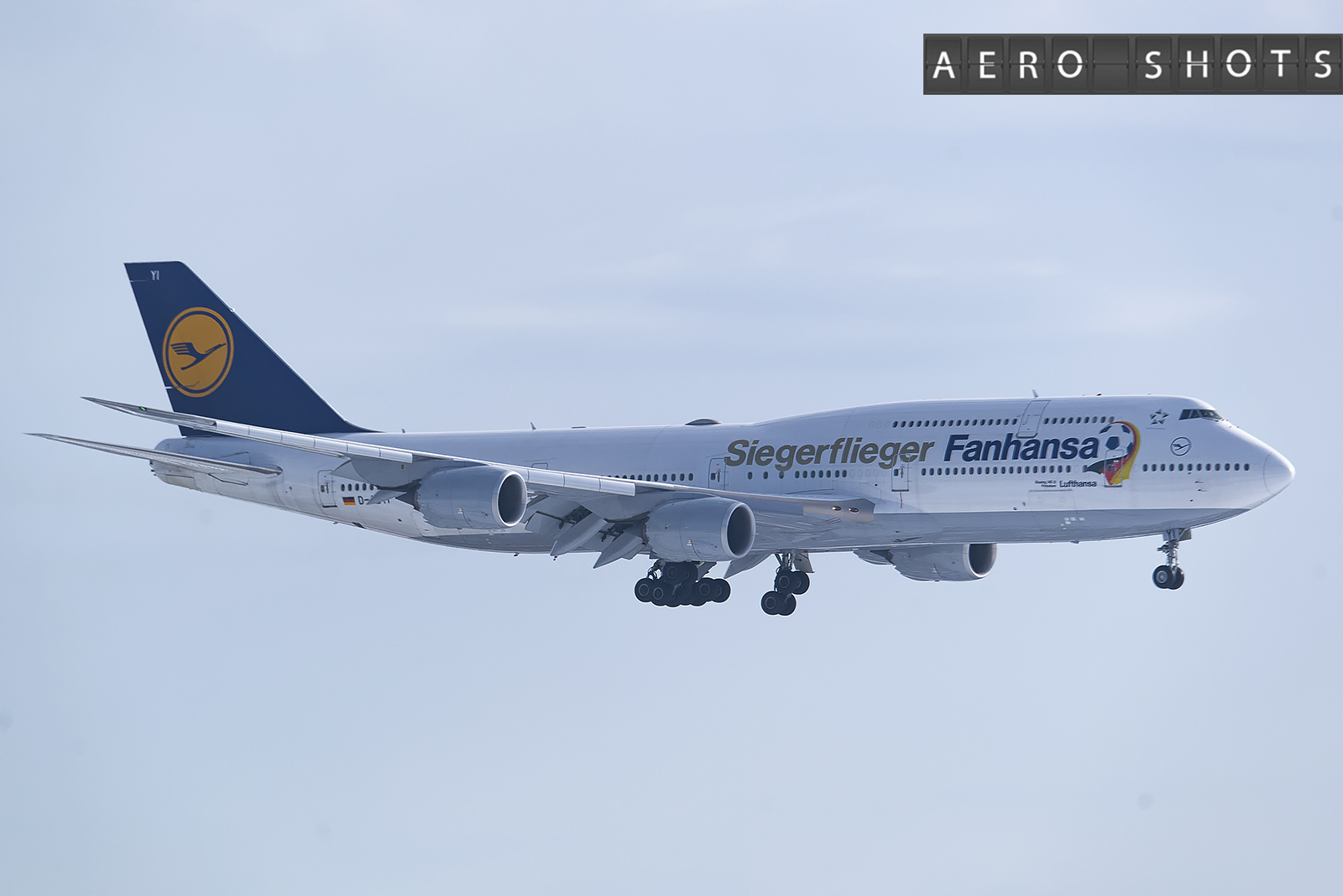 Lufthansa_LH_D-ABYI_747-8i_Chicago_ORD_2